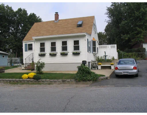 Unit for sale at 16 Pemberton Street, Lowell, MA 01850