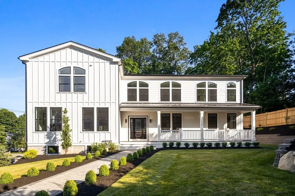 Unit for sale at 2 Atherton Rd, Winchester, MA 01890