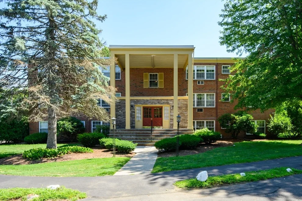Unit for sale at 25 Woodsum Drive, Braintree, MA 02184