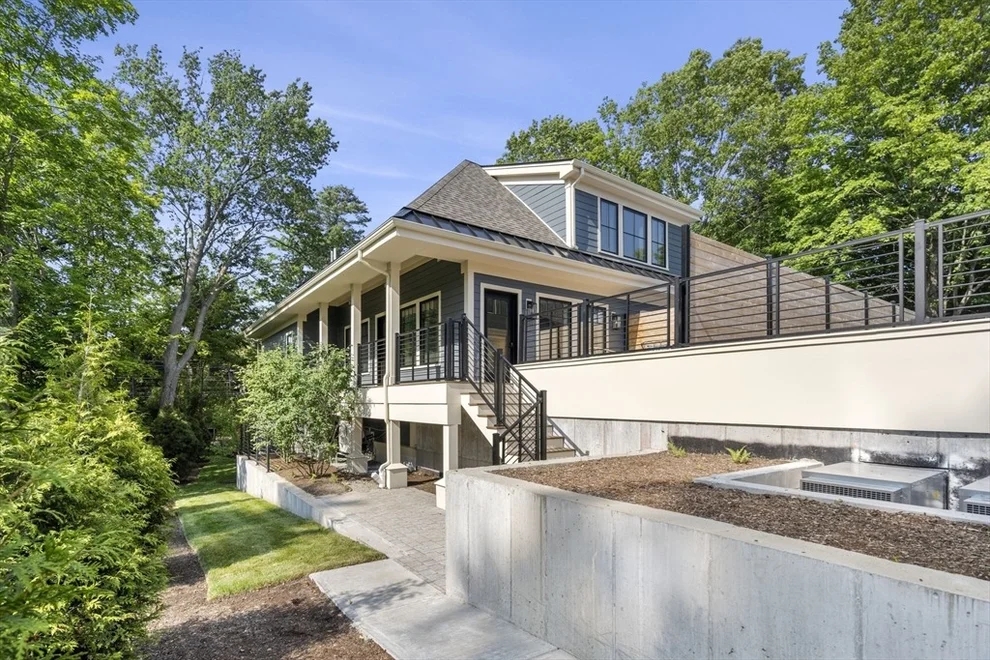 Unit for sale at 145 Warren St, Newton, MA 02459
