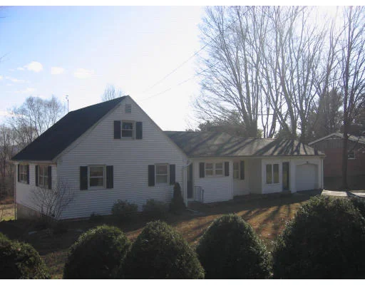Unit for sale at 109 Rocky Hill Rd, Hadley, MA 01035
