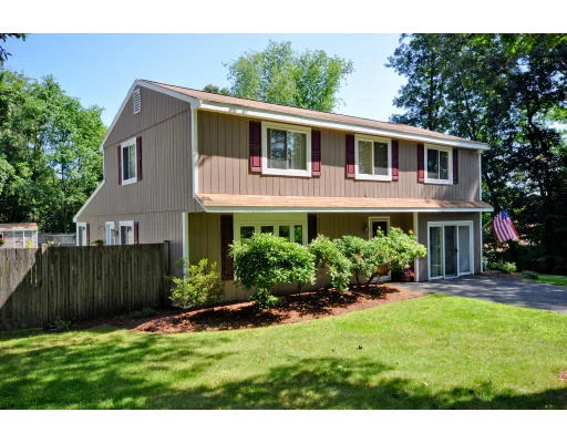 Unit for sale at 3 Old Country Path, Ashland, MA 01721