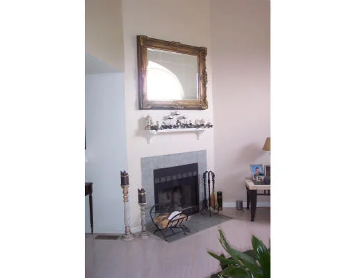 Unit for sale at 309 Fox Run, Hudson, NH 03051