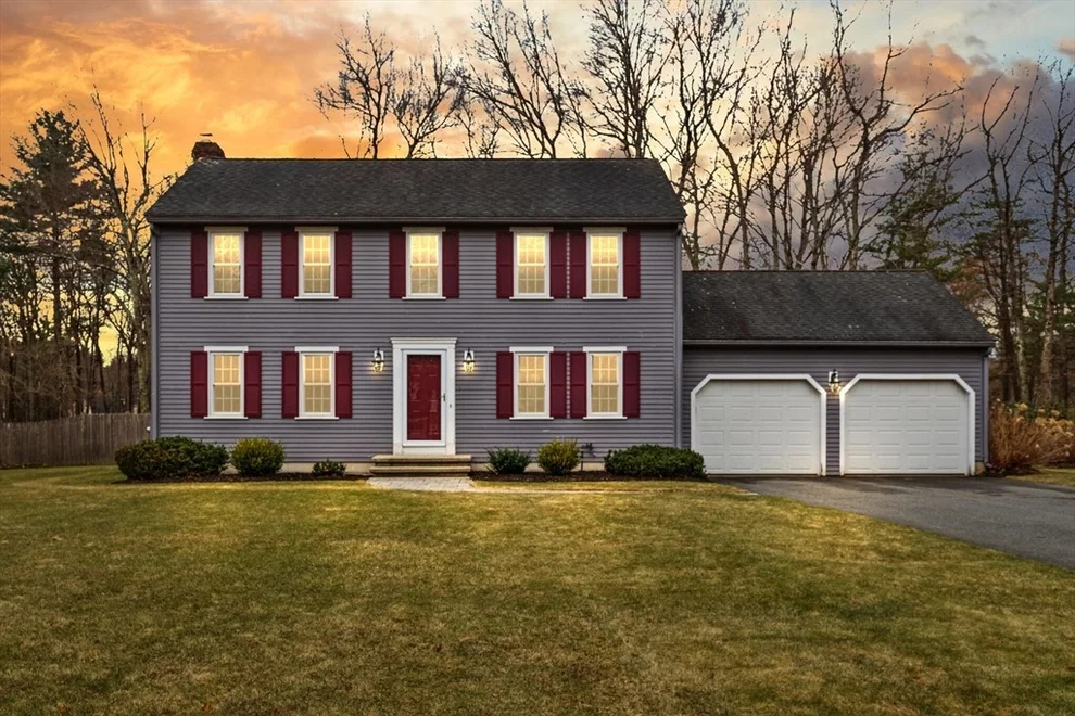 Unit for sale at 5 Boutwell Hill Rd, Westford, MA 01886