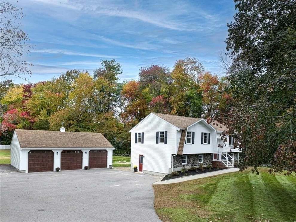 Unit for sale at 4 Bullard Circle, Medway, MA 02053