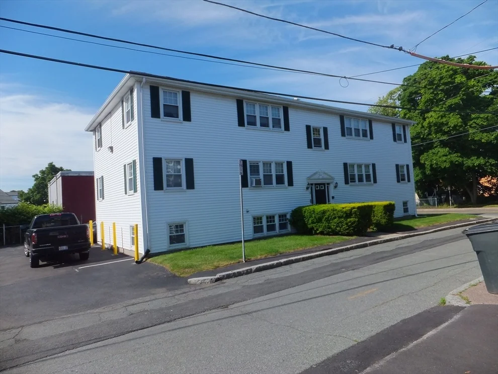 Unit for sale at 1225 Sea St, Quincy, MA 02169