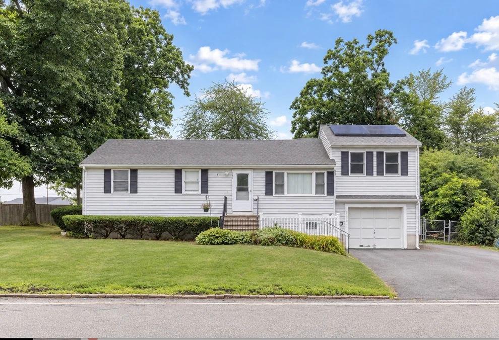 Unit for sale at 306 Chestnut St, Randolph, MA 02368