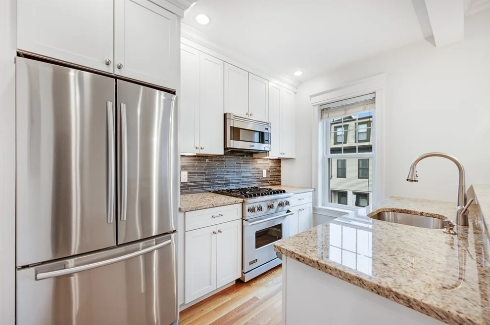 Unit for sale at 504 E 8th St, Boston, MA 02127