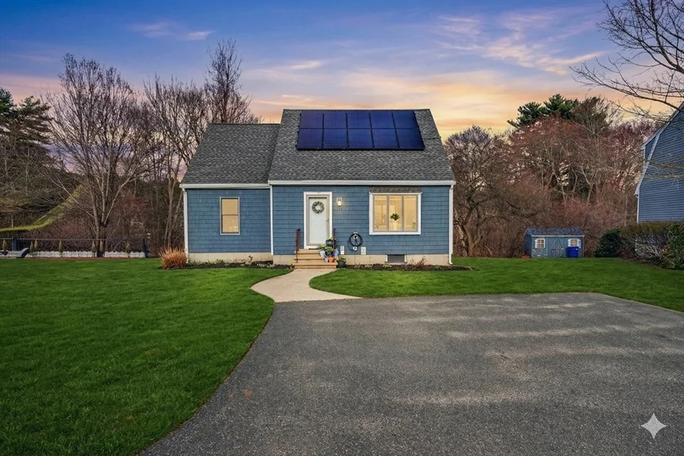 Unit for sale at 16 Andrews Farm Rd, Boxford, MA 01921
