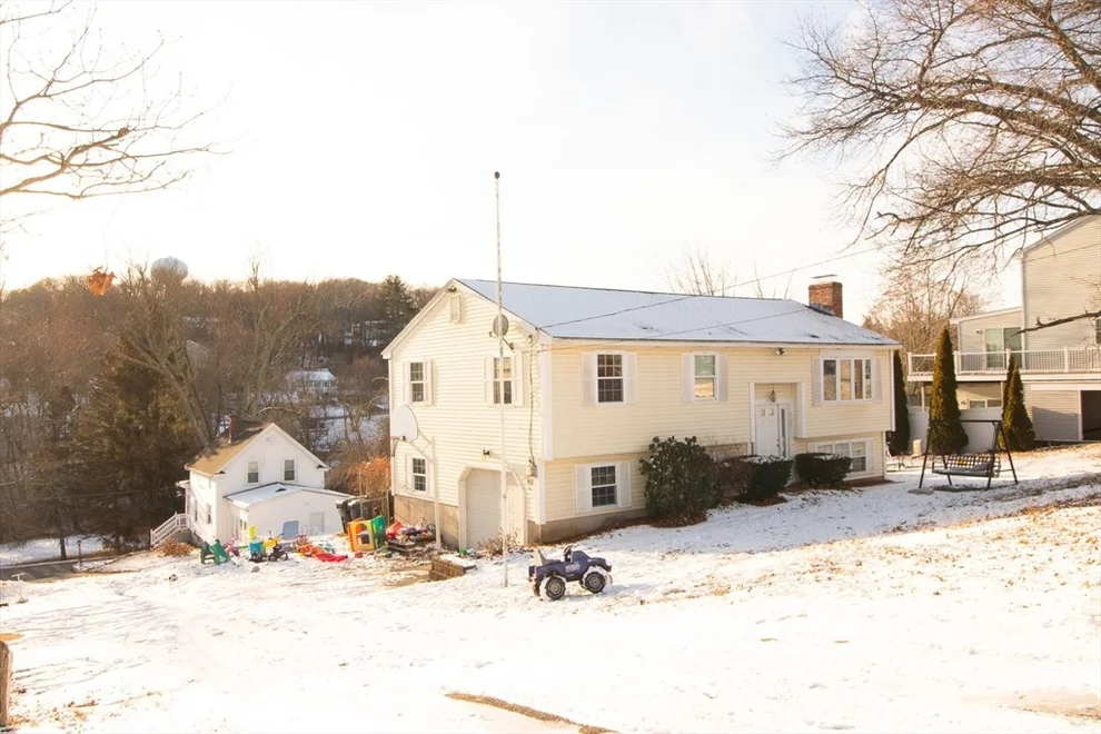 Unit for sale at 120 Amesbury St, Dracut, MA 01826