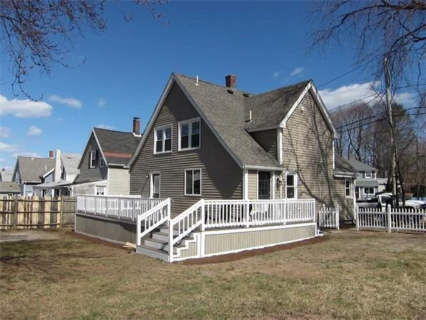 Unit for sale at 50 Holbrook Rd, Weymouth, MA 02191