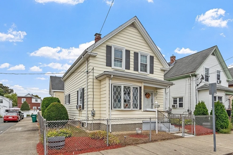 Unit for sale at 27 Fuller St, Lynn, MA 01905