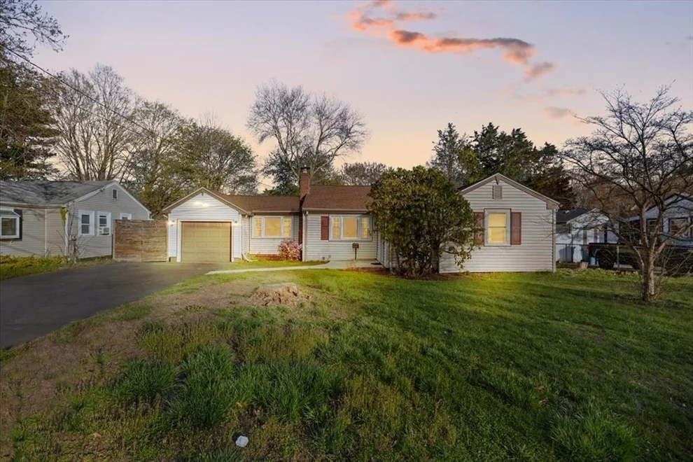 Unit for sale at 11 Lind Terrace, Randolph, MA 02368