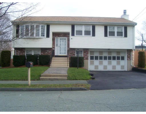 Unit for sale at 1 Jennifer Lane, Peabody, MA 01960