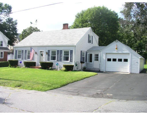 Unit for sale at 92 Cherry Street, Gardner, MA 01440