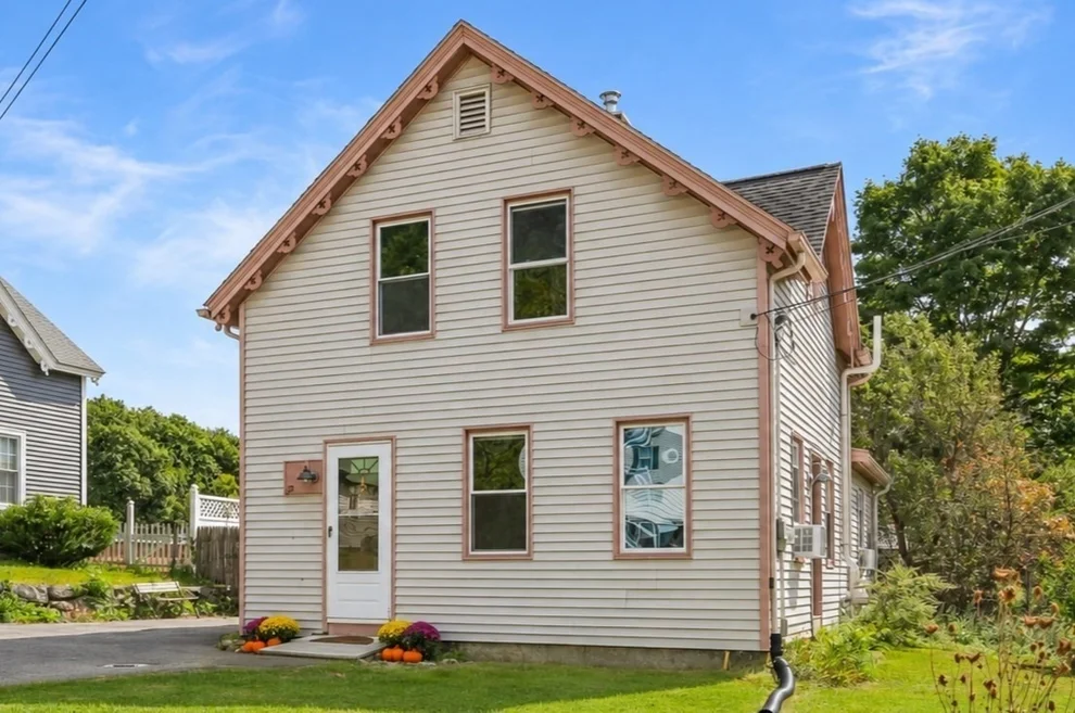 Unit for sale at 12 Brightside St, Millbury, MA 01527