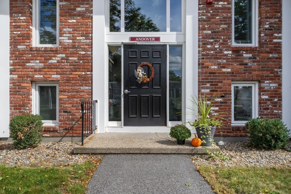 Unit for sale at 15 Foundry St, Easton, MA 02375
