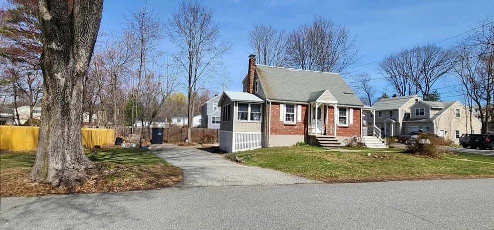 Unit for sale at 1 Wood End Lane, Reading, MA 01867