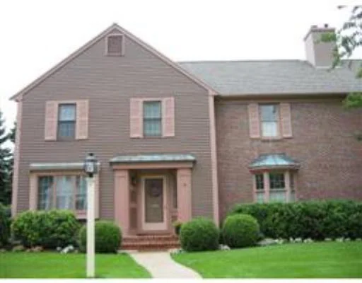 Unit for sale at 33 Oakland Ave, Needham, MA 02492