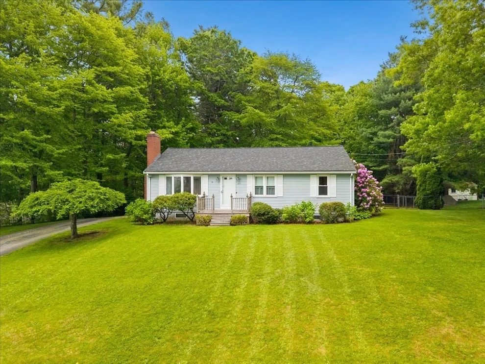Unit for sale at 375 Mockingbird Way, Taunton, MA 02718