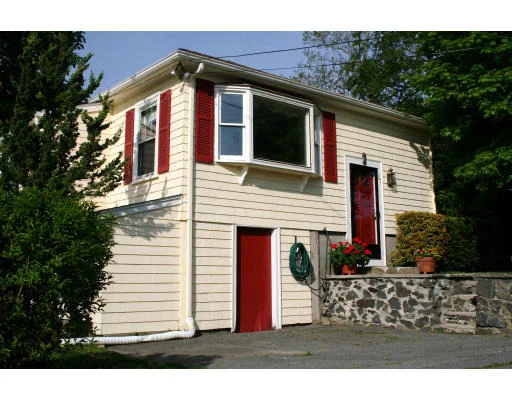Unit for sale at 27 Bayview Road, Marblehead, MA 01945