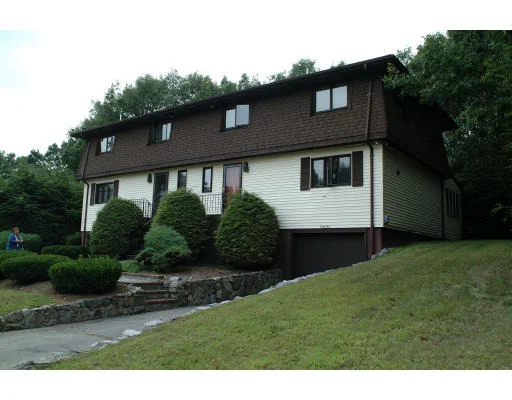 Unit for sale at 45-47 Whitewood Circle, Norwood, MA 02062