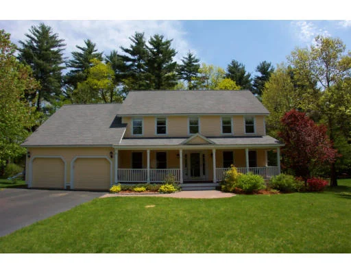 Unit for sale at 9 Hyacinth Dr, Westford, MA 01886
