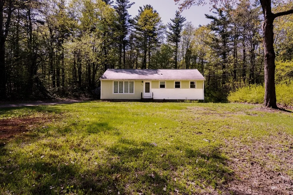 Unit for sale at 315 Highland Ave, Phillipston, MA 01331
