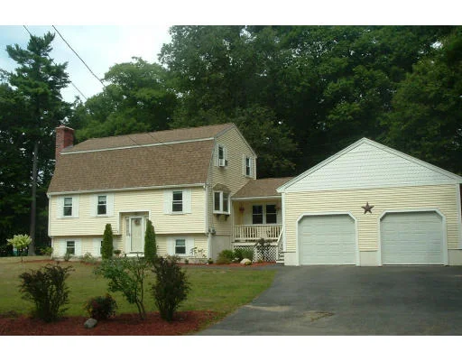 Unit for sale at 8 Caroline Drive, Salisbury, MA 01952