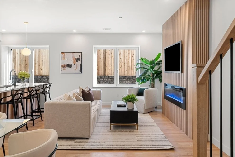 Unit for sale at 122 Washington St, Weymouth, MA 02188