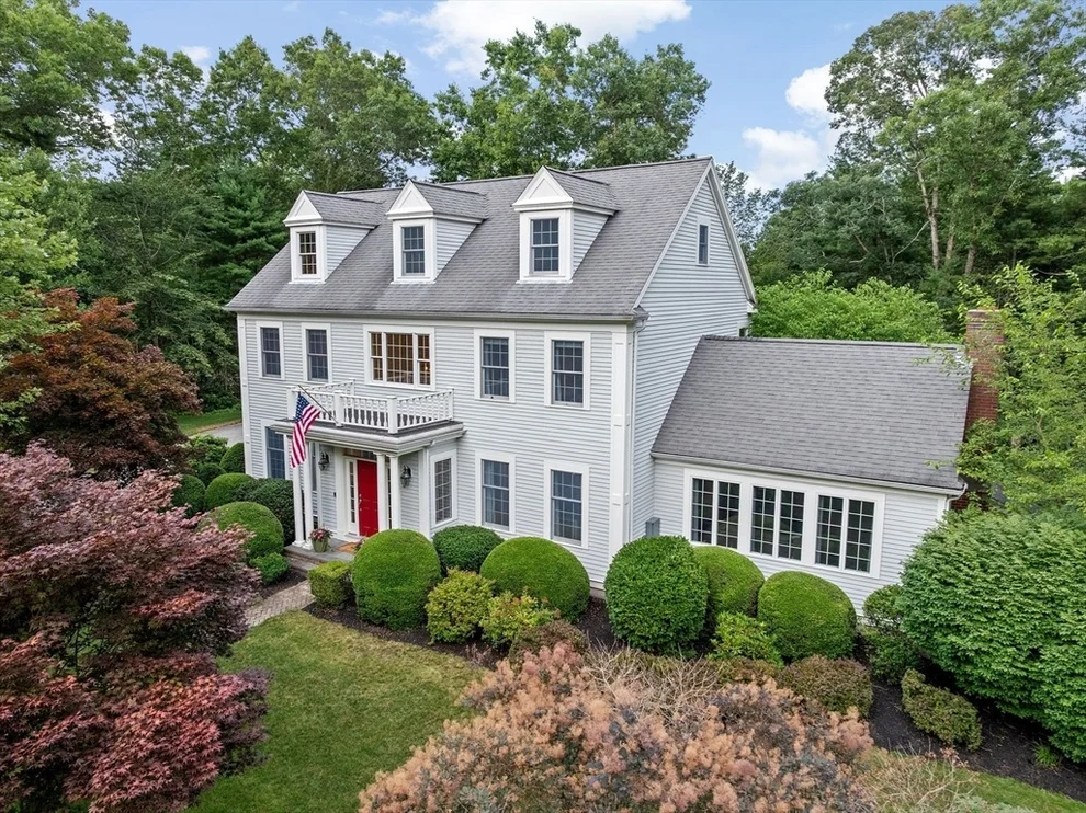 Unit for sale at 3 Brattle Rd, Norwell, MA 02061