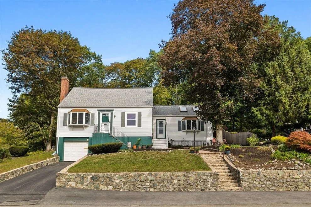 Unit for sale at 17 Spring Street, Wakefield, MA 01880