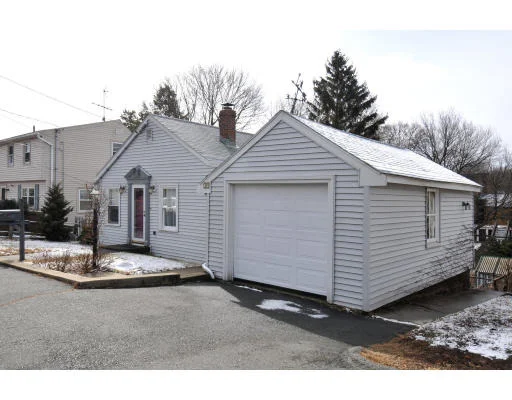 Unit for sale at 39 Edge Hill Road, Lynn, MA 01904