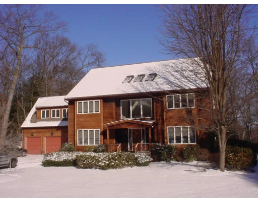 Unit for sale at 7 Crestview Lane, Milton, MA 02186