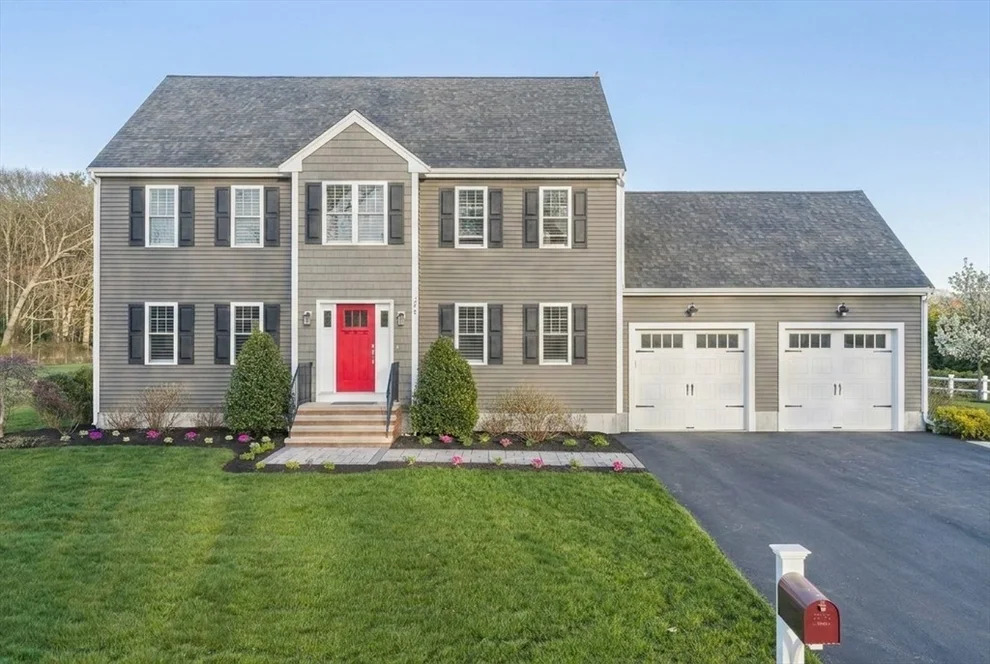 Unit for sale at 190 White St, Weymouth, MA 02190
