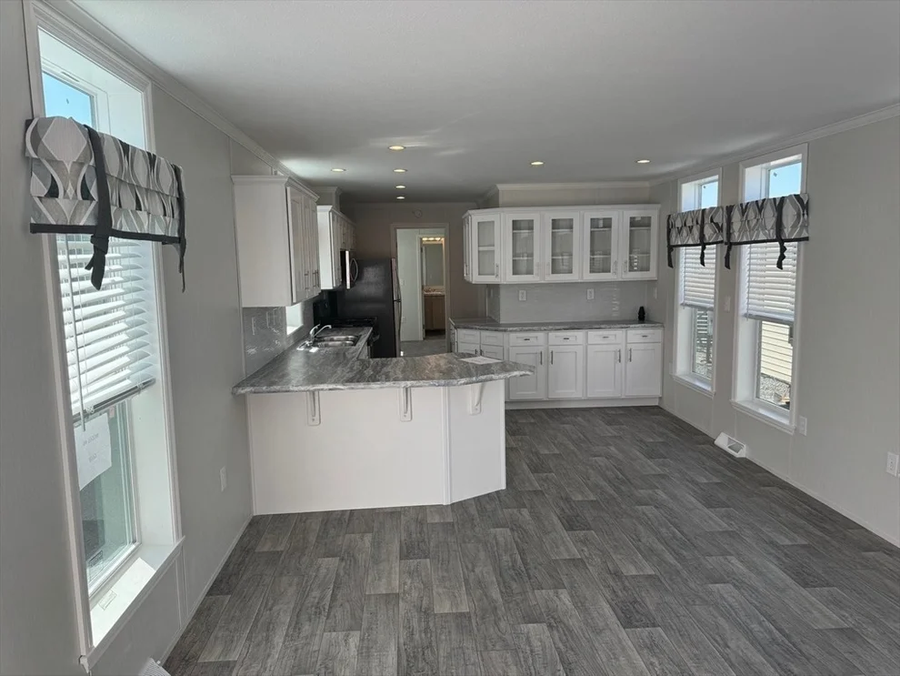Unit for sale at 25 Groton School Rd, Ayer, MA 01432