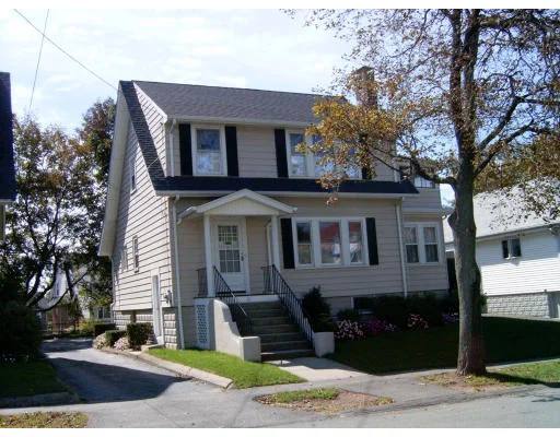 Unit for sale at 25 Ridgeway Rd, Medford, MA 02155