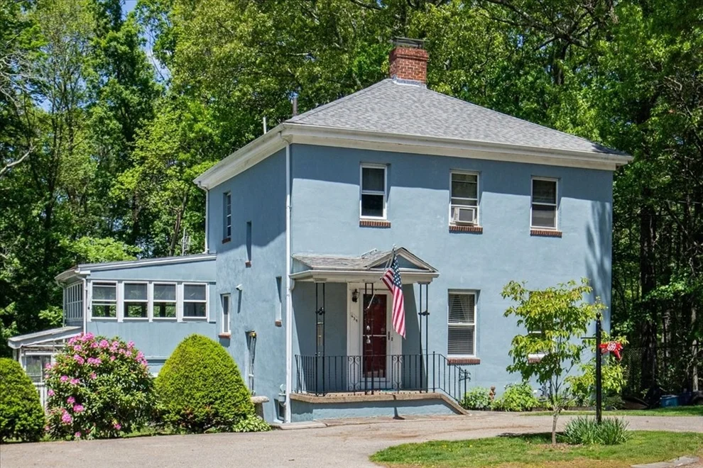 Unit for sale at 639 Washington St, Walpole, MA 02032