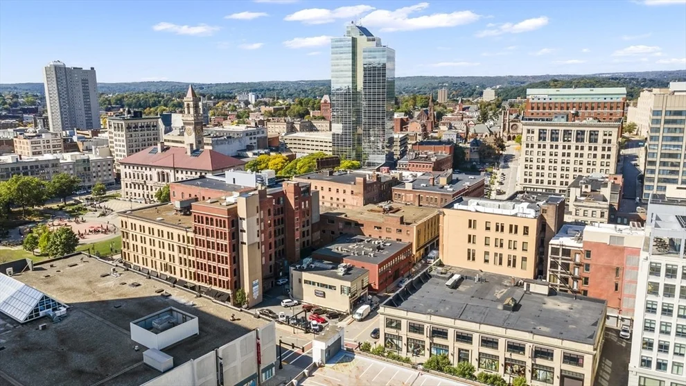 Unit for sale at 27 Mechanic St, Worcester, MA 01608