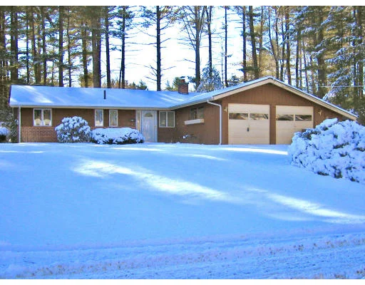 Unit for sale at 6 Judith Rd, Chelmsford, MA 01824