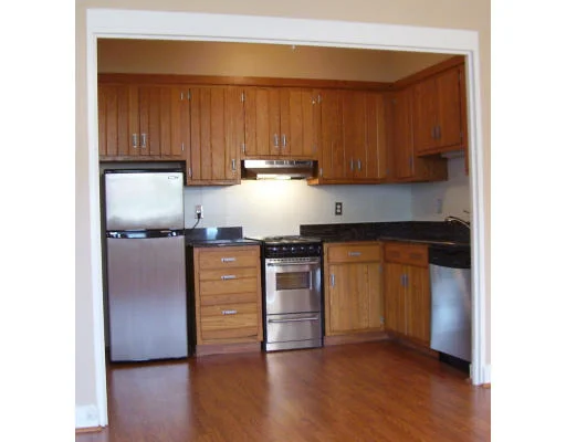 Unit for sale at 140 Chestnut St, Springfield, MA 01103