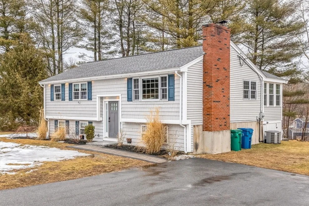Unit for sale at 2 Jon Mar Rd, Billerica, MA 01862