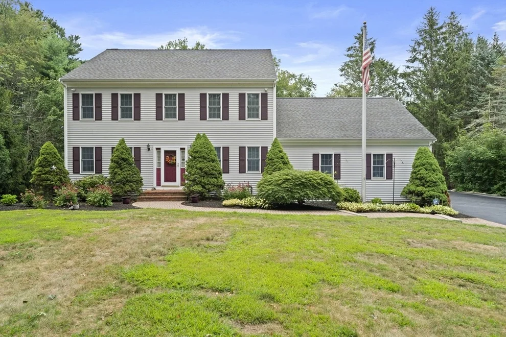 Unit for sale at 844 Washington St, East Bridgewater, MA 02333