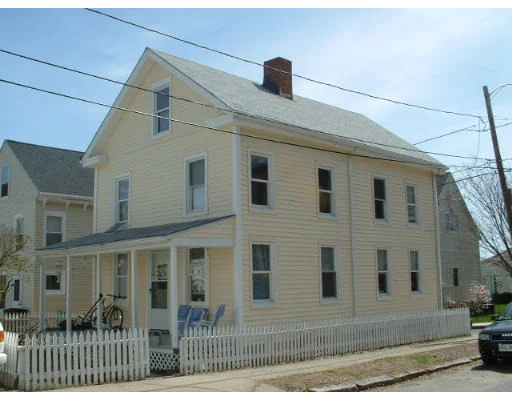 Unit for sale at 62 Warren St, Newburyport, MA 01950