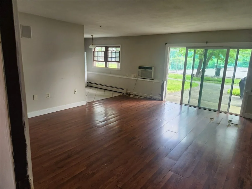 Unit for sale at 25 Farrwood Ave, North Andover, MA 01845