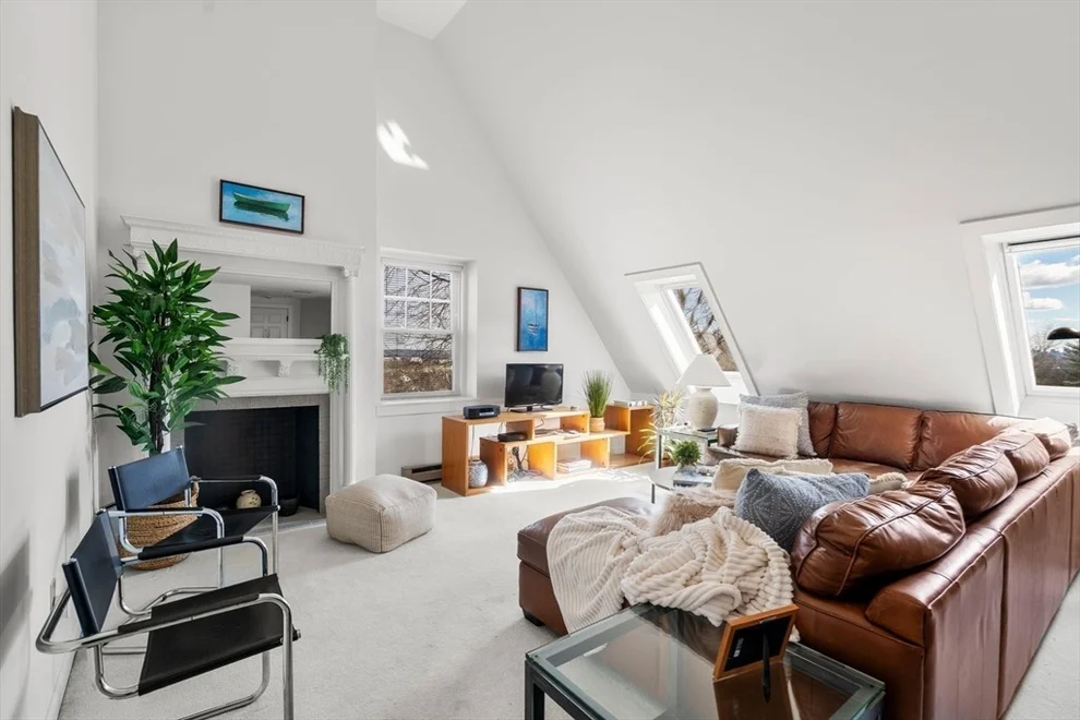Unit for sale at 456 Belmont St, Watertown, MA 02472