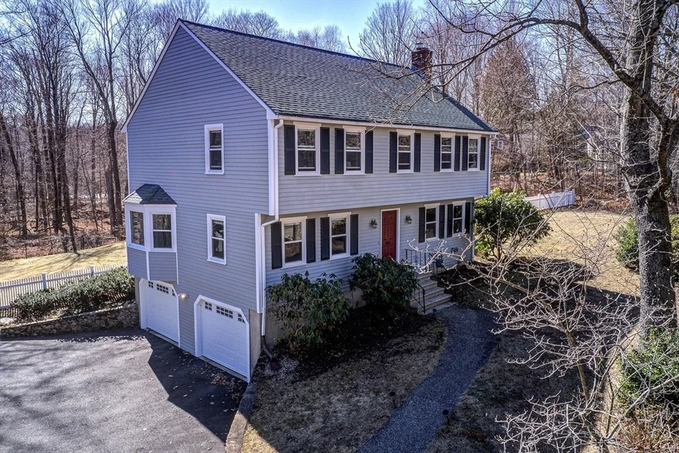 Unit for sale at 886 Salem End Rd, Framingham, MA 01702