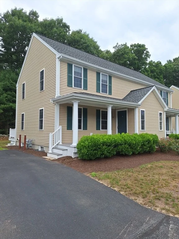 Unit for sale at 11 Anacki Ln, Bridgewater, MA 02324