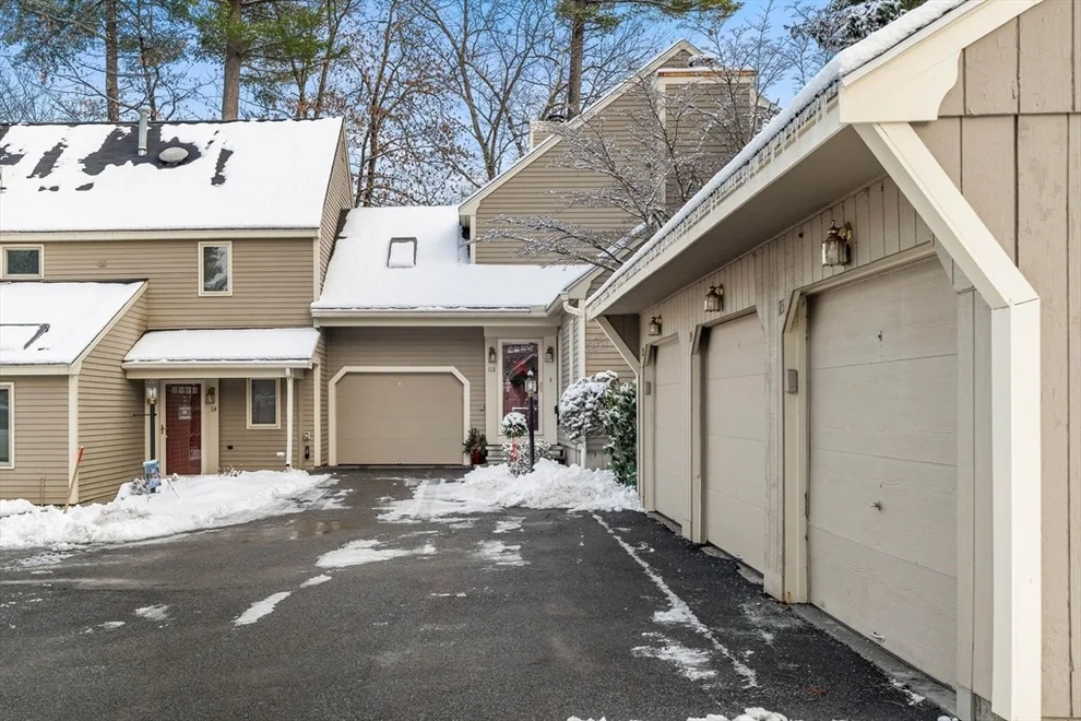 Unit for sale at 113 Brickett Hill Circle, Haverhill, MA 01830