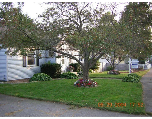 Unit for sale at 36 Emerson St. Extension, Peabody, MA 01960